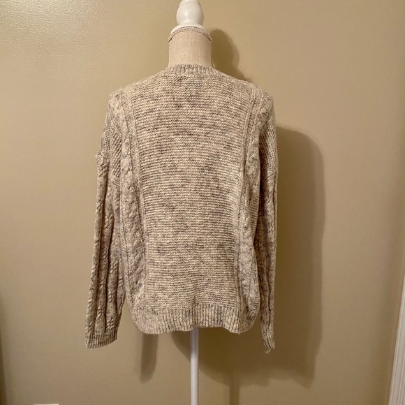 ✨ Final Price ✨ Lucky Brand Gray Cable Knit Sweater - Picture 5 of 16